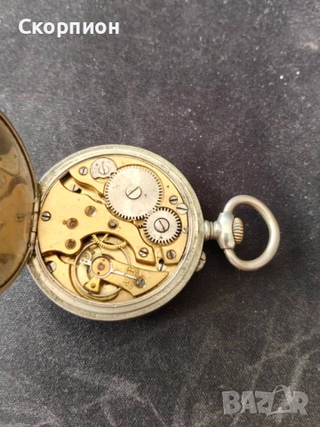 Швейцарски джобен часовник с посребрени капаци - ПЕРФЕКТЕН, снимка 12 - Джобни - 48836548