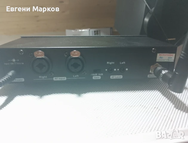 Продавам "Shure  P-6" Безжичен мониторинг със слушалки в идеално състояние., снимка 7 - Слушалки и портативни колонки - 50607122
