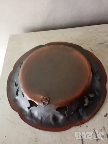 Стара чиния за декорация, снимка 3 - Антикварни и старинни предмети - 49152320