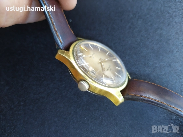 Швейцарски винтидж часовник Certina/позлата, снимка 4 - Антикварни и старинни предмети - 52788503