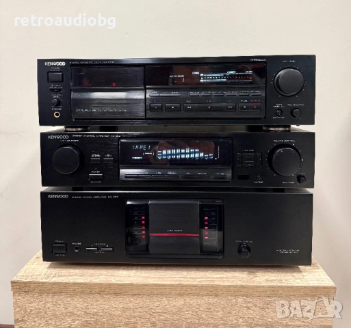 🔉Ретро аудио сет KENWOOD - крайно стъпало KM-992 + предусилвател KT-992 + триглав дек KX-7030🔉, снимка 3 - Аудиосистеми - 53105113