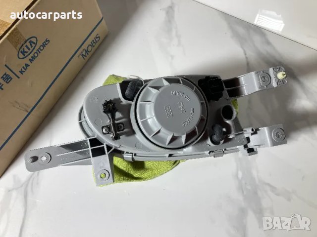 Нов фар за Хюндай Акцент / HYUNDAI Accent I (X-3) 1994-2000 г. , снимка 4 - Части - 48344540