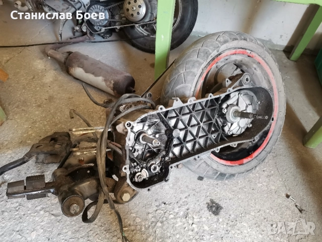 Двигател на части piaggio nrg