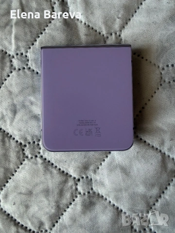 Samsung Z flip 4, снимка 2 - Samsung - 53682240
