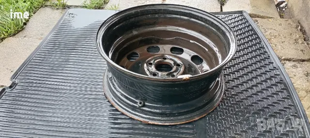 1бр. железна джанта 6J15 ET38. 5x100мм. Свалена от VW Golf. Става и на Seat, Audi, Scoda и др., снимка 3 - Гуми и джанти - 49910331