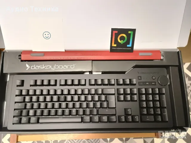 Нереална цена от 100лв. Програмируема геймърска клавиатура Das Keyboard 4Q Smart RGB. Последни 3бр., снимка 10 - Клавиатури и мишки - 49965118