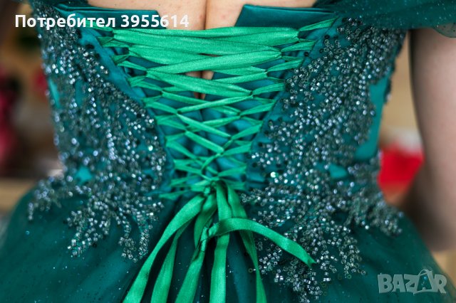 Продавам Абитуриентска рокля.Нова, снимка 2 - Рокли - 44208783