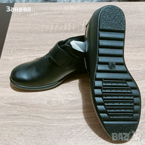 Дамски чисто нови обувки.+ Подарък Многократно зареждащ се пулверизатор за парфюм., снимка 2 - Дамски ежедневни обувки - 47341560