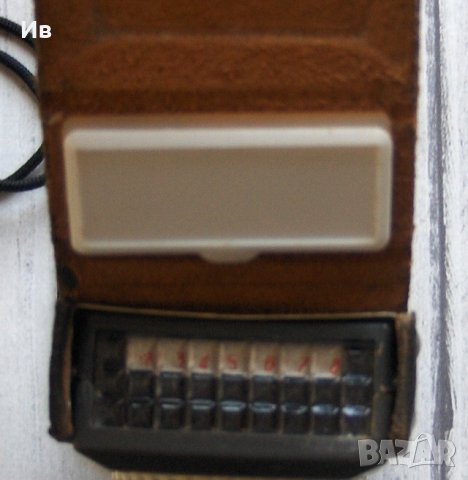 Продавам светломер, снимка 2 - Чанти, стативи, аксесоари - 34083788