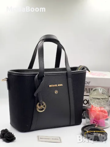 Michael Kors дамски чанти Различни цветове , снимка 11 - Чанти - 48847703