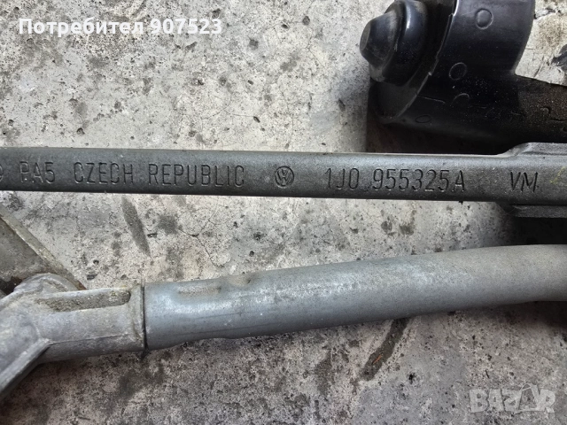 Механизъм с ел.моторче за чистачките за Фолксваген Голф 4 , снимка 3 - Части - 51869806