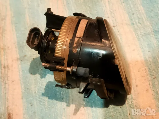 Халоген - фар за мъгла десен за VW Golf Plus EOS Touran Caddy, снимка 3 - Части - 50339143