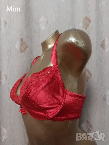 85 C Червен сатенен сутиен , снимка 4 - Бельо - 48289004
