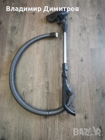 Дръжка тръба маркуч четка от Миеле СХ1blizzard, снимка 2 - Други стоки за дома - 50553087