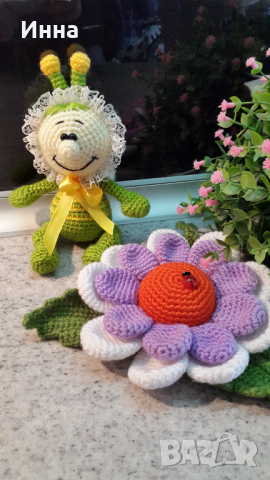 Плетена играчка Буболечка+голямо цвете, Плетени, ръчно изработени., снимка 8 - Романтични подаръци - 32279475