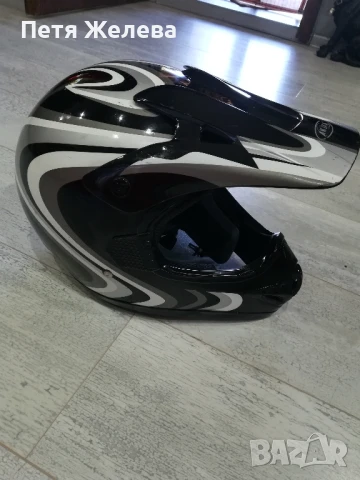 Каска за мотор/кросова -,,М", снимка 5 - Спортна екипировка - 50732025