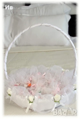 Сватбени кошнички и чаши, снимка 2 - Сватбени аксесоари - 51185545