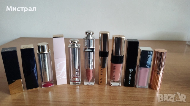 Маркови червила, гланцове, снимка 2 - Декоративна козметика - 53786500