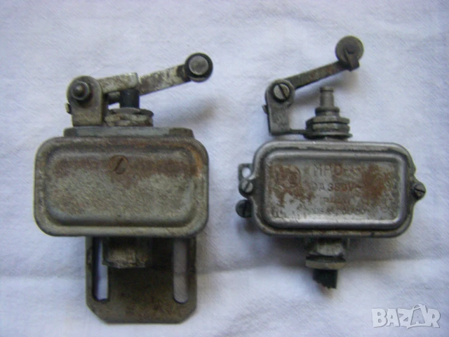 Различни видове крайни изключватели и прецизни бутони, снимка 4 - Други машини и части - 47114287