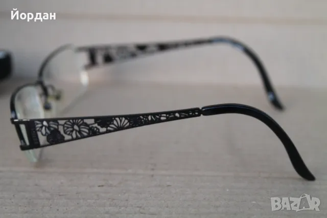 Диоптрични дамски очила ''Kenzo'', снимка 5 - Слънчеви и диоптрични очила - 47750915