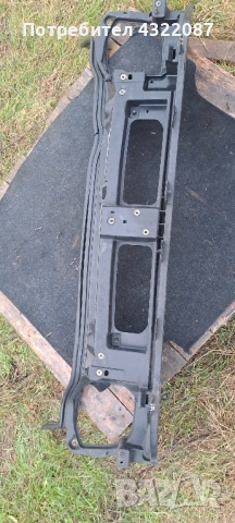 Предна маска от Опел Виваро / Opel Vivaro 2.5 CDTI 135 к.с