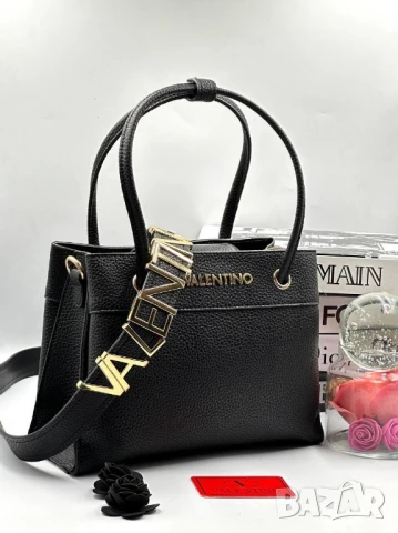 чанти valentino garavani , снимка 5 - Чанти - 51273027