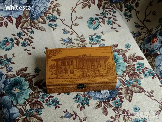 Пирографирани кутии, снимка 6 - Декорация за дома - 48851040