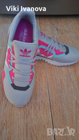 Маратонки Adidas, снимка 1