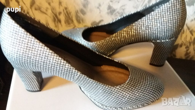 Нови Tamaris 36. на лека платформа, снимка 2 - Дамски обувки на ток - 36326749