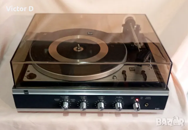 DUAL P 60A-Грамофон с вграден усилвател 