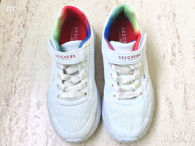 Детски маратонки Skechers за момиче №33, снимка 2 - Детски маратонки - 44679948