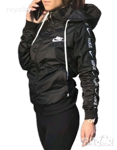 Nike Дамски Ветровки На Дребно и Едро, снимка 3 - Спортни екипи - 52571922