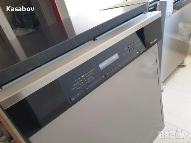 LED - Wi-Fi - Чернo Miele Auto Open Съдомиялна - Частично Вграждане, снимка 3 - Съдомиялни - 53842756