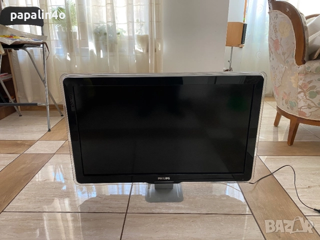 LCD телевизор 37” Philips с амбилайт 37PFL7603D/10