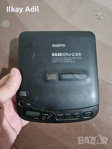 Sanyo Bassxpander CD плеър
