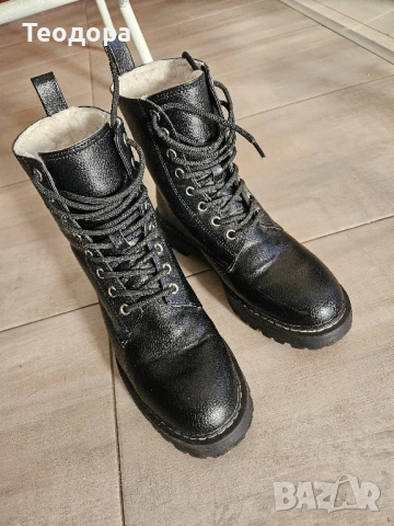 Зимни боти H&M , снимка 2 - Дамски боти - 51937801