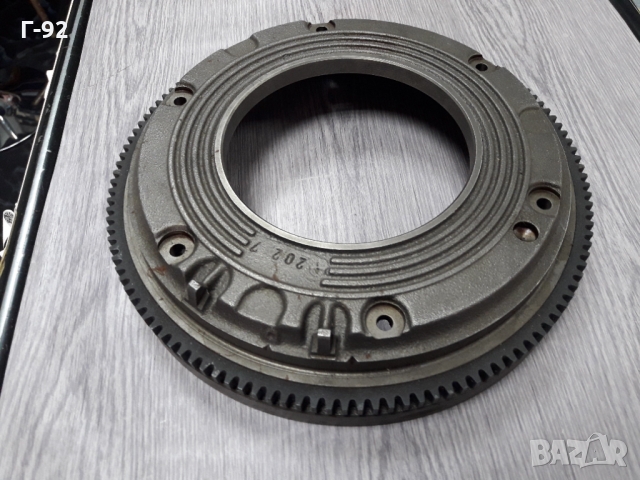 067105271F**NEU**VAG**200.mm**  МАХОВИК**, снимка 5 - Части - 36087581