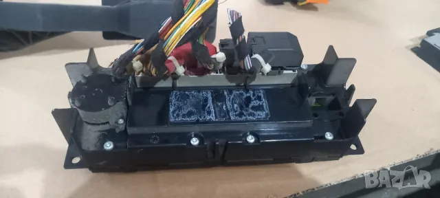 Панел климатроник VW Golf IV , снимка 2 - Части - 47915531