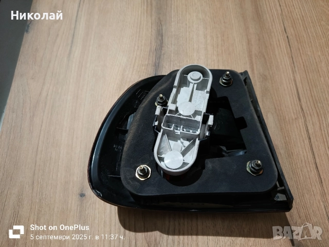 Десен стоп за Volvo V40 1997-2004, снимка 4 - Части - 51618929