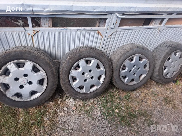 Продава гуми с джанти
