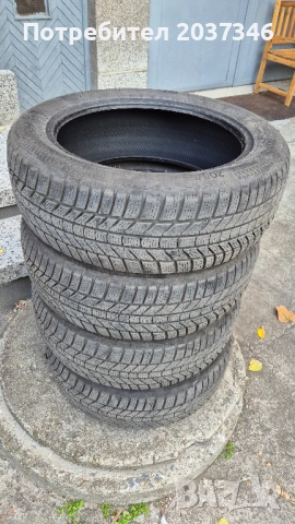 Зимни гуми Continental 205/55/17 DOT3722, снимка 2 - Гуми и джанти - 52065921