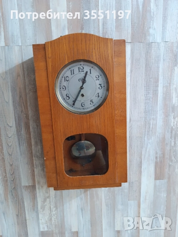 Стенен часовник 