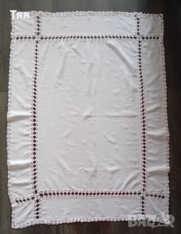 Ленена покривка с дантела 
