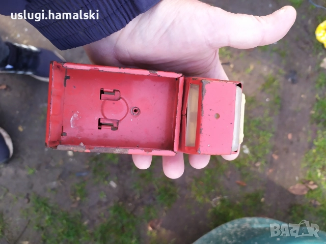 Стара ламаринена играчка/камион, снимка 3 - Антикварни и старинни предмети - 52792824