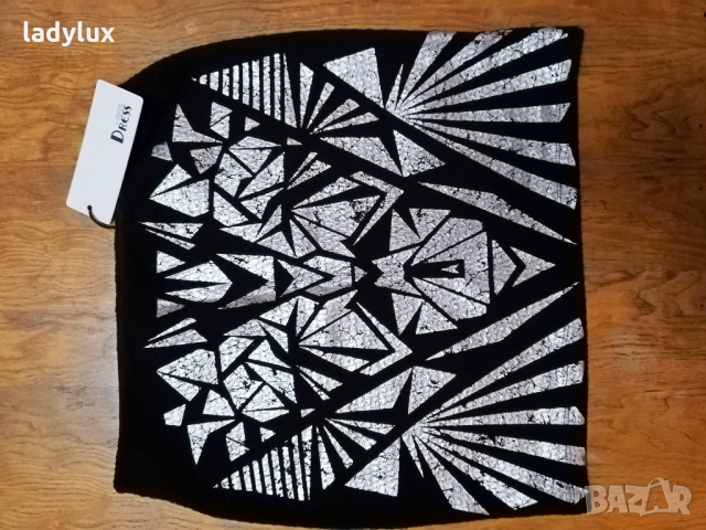 VERO MODA, Пола, Размер S. Код 1611, снимка 2 - Поли - 36050896