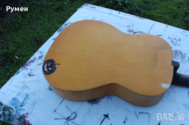 Винтидж акустична китара , снимка 8 - Китари - 52634178