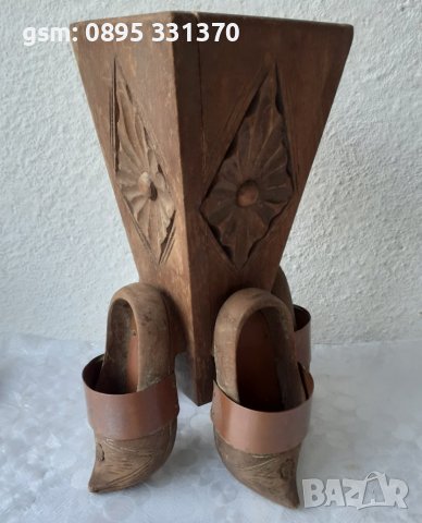 Дървен съд, поставка, цветарник или др с 4 скандинавски обувки сабо, снимка 3 - Други - 39888985