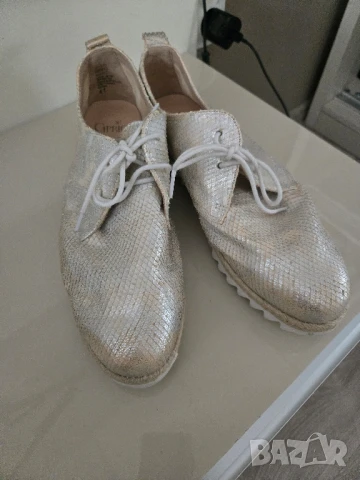 обувки на Caprise-41, снимка 3 - Дамски ежедневни обувки - 51385134