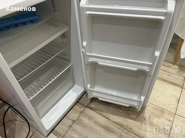Хладилник с горна камера 40 €, снимка 8 - Хладилници - 56350680