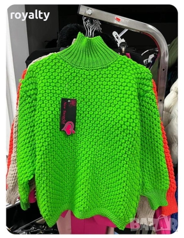 Дамски ефектен зелен пуловер 